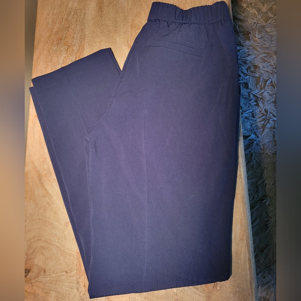 VENUS Women's Deep Blue Chinos